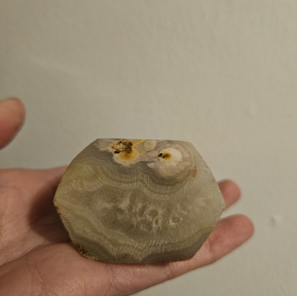 Natural Stone Point - Picture 3 of 4